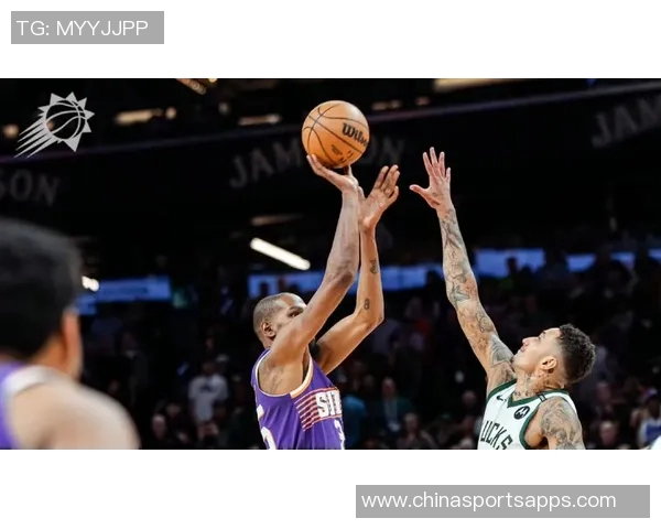 太阳主帅赞扬球队团结力第三节狂砍40分展现强大实力