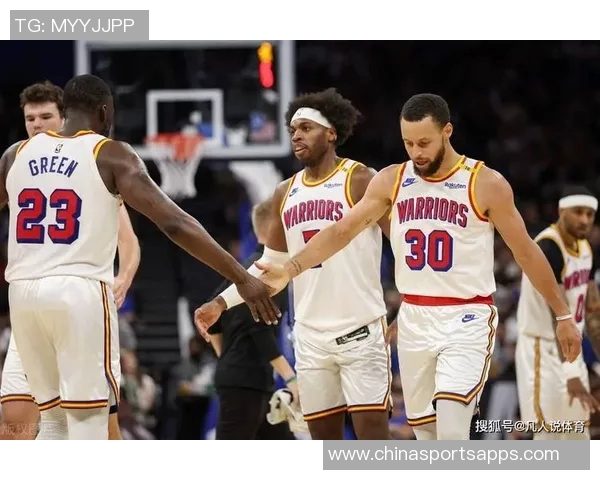 库里追平历史传奇组合记录14个赛季同队再创辉煌GDP组合续写传奇