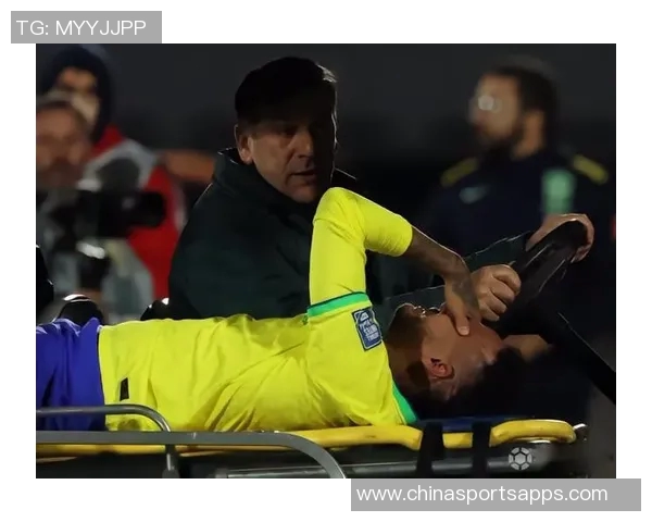 内马尔成功完成关节镜手术迈出康复新步伐